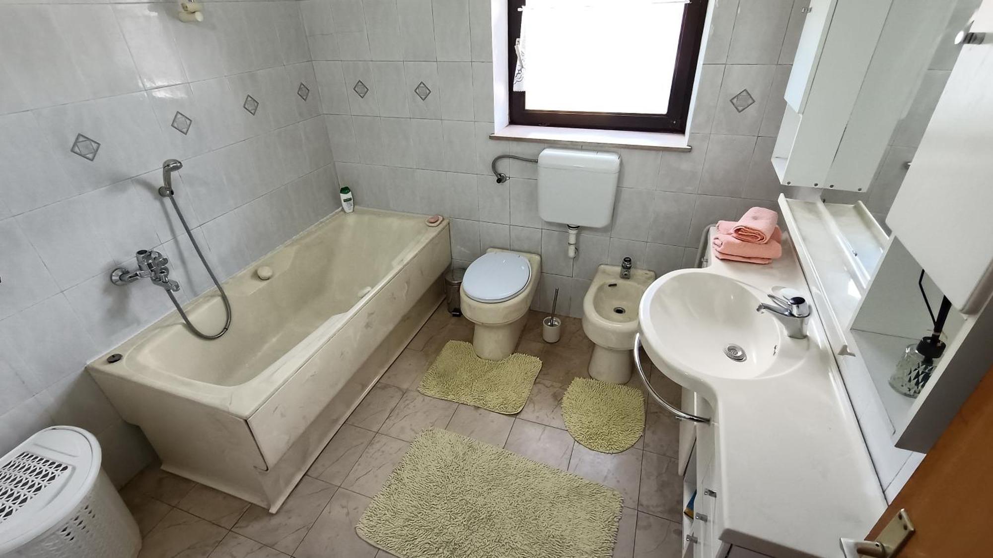 Guesthouse Trikic Drvar Eksteriør billede
