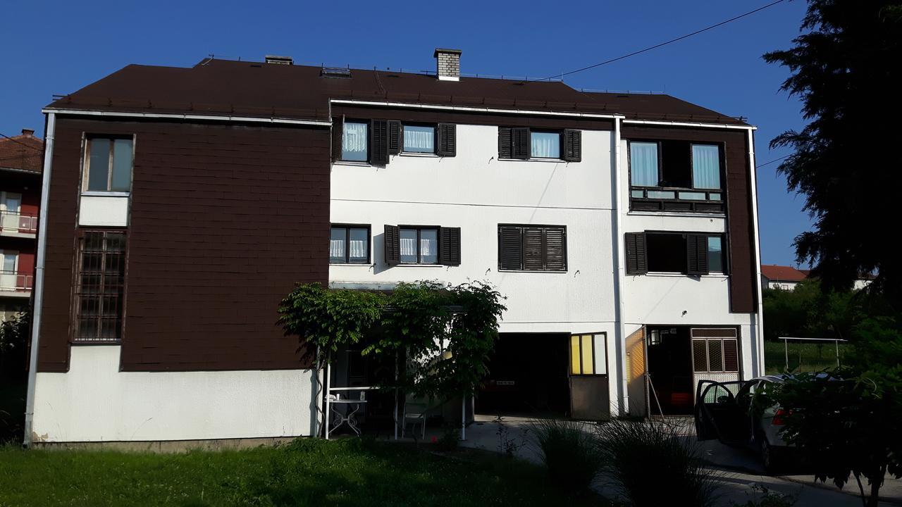 Guesthouse Trikic Drvar Eksteriør billede